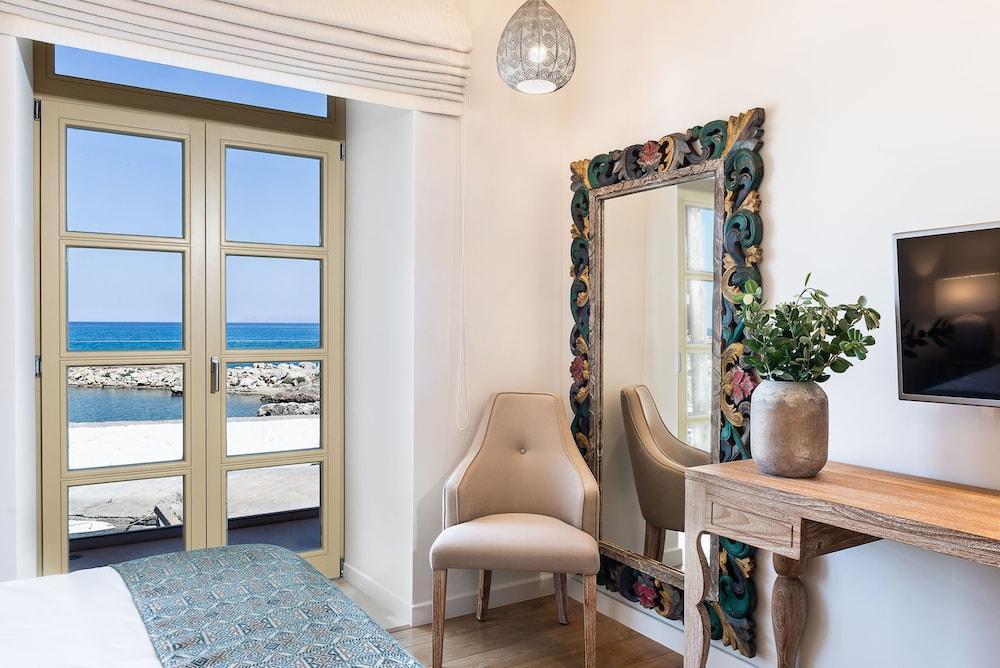 Avra Apartments Kolymbari Harbour Eksteriør bilde